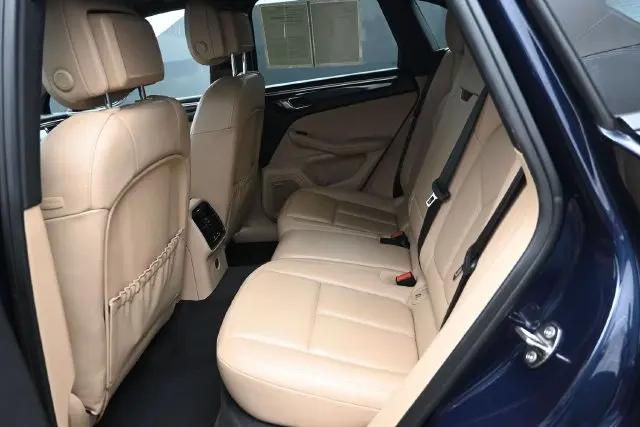 2019 Porsche Macan Macan