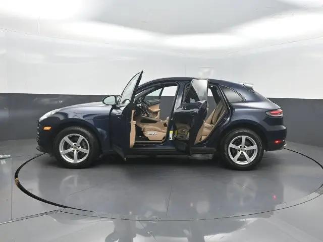 2019 Porsche Macan Macan