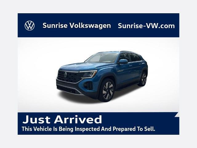 2024 Volkswagen Atlas Cross Sport 2.0T SE w/Technology for sale in Fort Pierce, FL