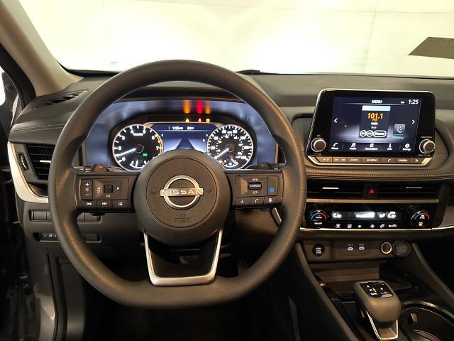 2024 Nissan Rogue SV FWD