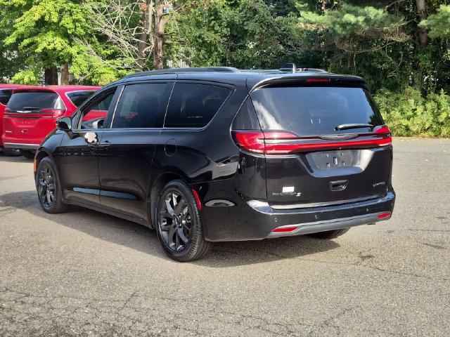 2025 Chrysler Pacifica Limited