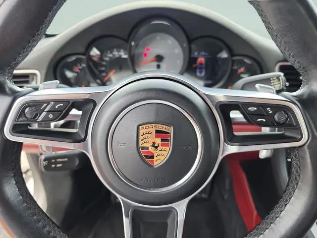 2018 Porsche 911 Targa 4S