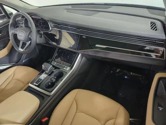 2025 Audi Q7 Premium Plus 55 TFSI quattro Tiptronic