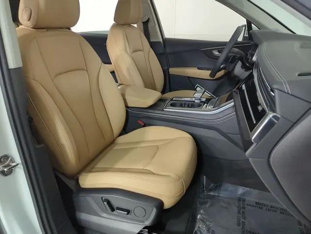 2025 Audi Q7 Premium Plus 55 TFSI quattro Tiptronic