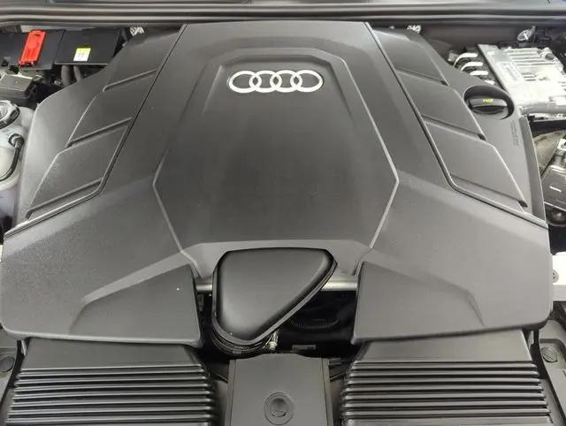 2025 Audi Q7 Premium Plus 55 TFSI quattro Tiptronic