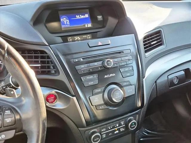 2017 Acura ILX Base