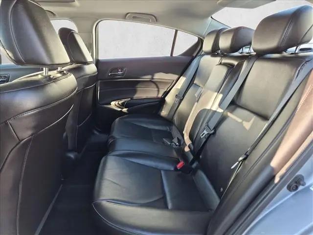 2017 Acura ILX Base