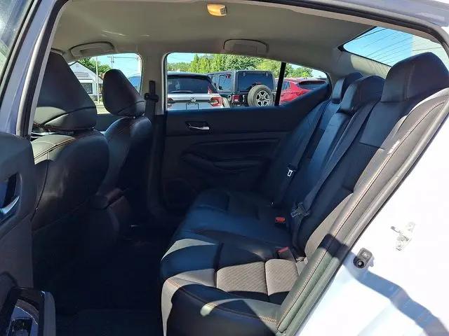 2024 Nissan Altima SR FWD