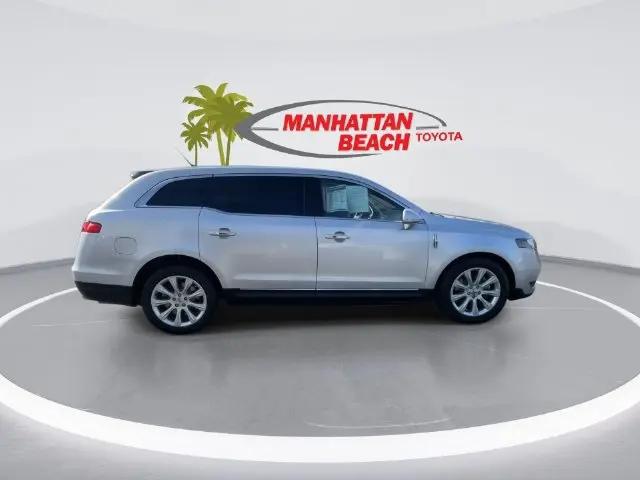 2018 Lincoln MKT Reserve