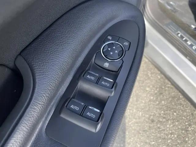 2018 Lincoln MKT Reserve