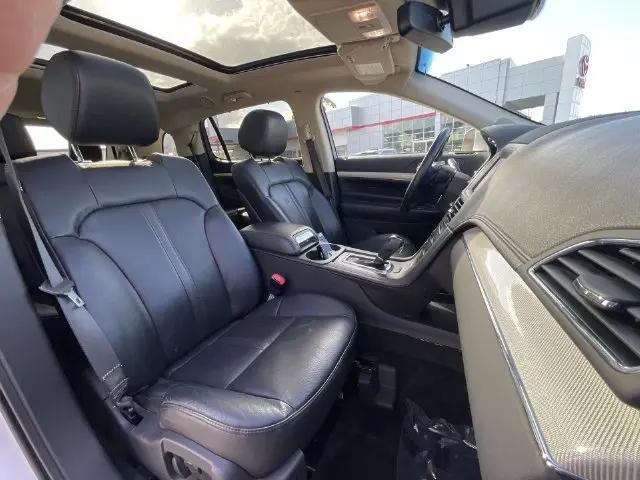 2018 Lincoln MKT Reserve