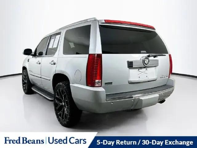 2011 Cadillac Escalade Luxury