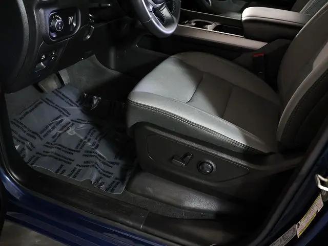 2023 Ram 1500 Big Horn Crew Cab 4x4 57 Box