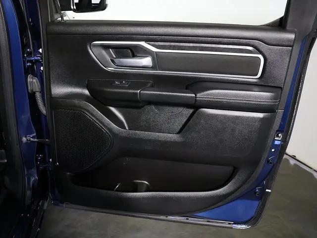2023 Ram 1500 Big Horn Crew Cab 4x4 57 Box