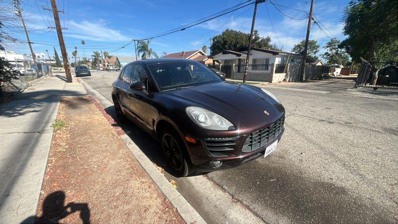 2016 Porsche Macan S