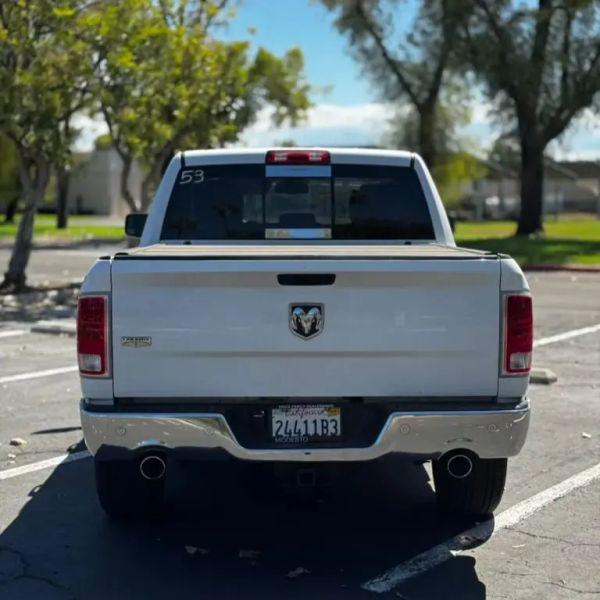 2019 Ram 1500 Classic Laramie Crew Cab 4x2 57 Box