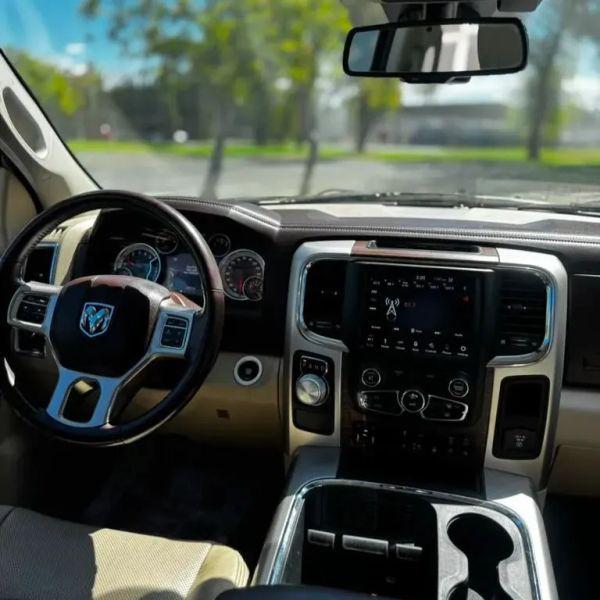 2019 Ram 1500 Classic Laramie Crew Cab 4x2 57 Box