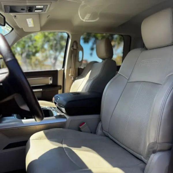2019 Ram 1500 Classic Laramie Crew Cab 4x2 57 Box