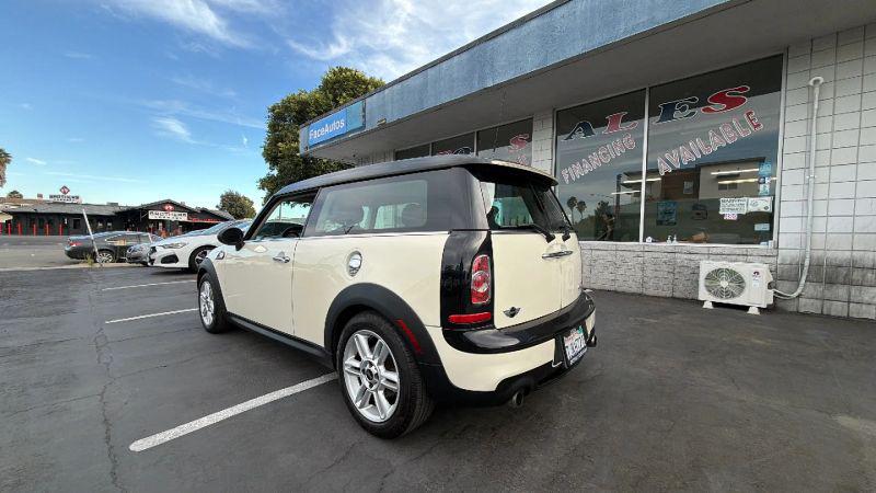 2011 MINI Cooper Clubman Cooper S
