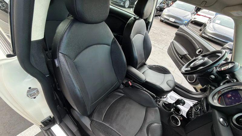 2011 MINI Cooper Clubman Cooper S