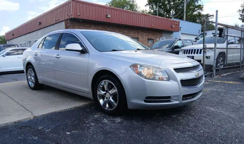 2011 Chevrolet Malibu 2LT