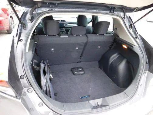 2025 Nissan LEAF S