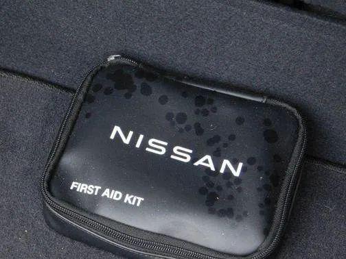 2025 Nissan LEAF S