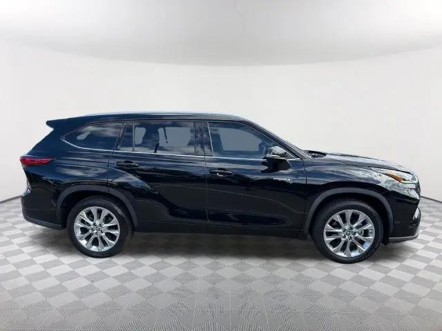 2021 Toyota Highlander Hybrid Limited