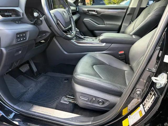 2021 Toyota Highlander Hybrid Limited