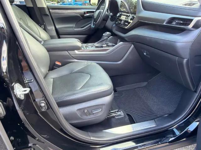 2021 Toyota Highlander Hybrid Limited
