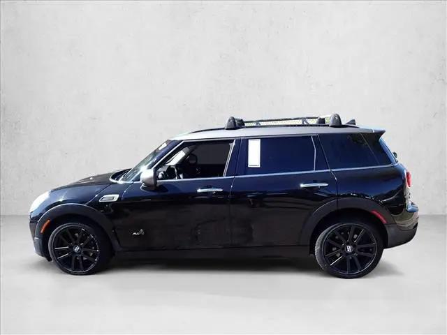 2017 MINI Cooper Clubman Cooper