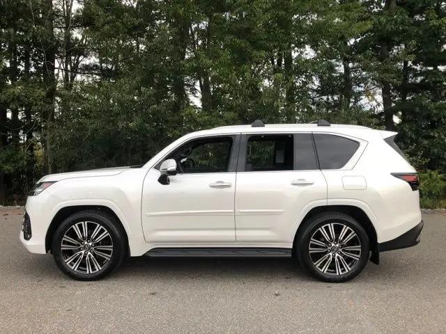 2026 Lexus LX Luxury