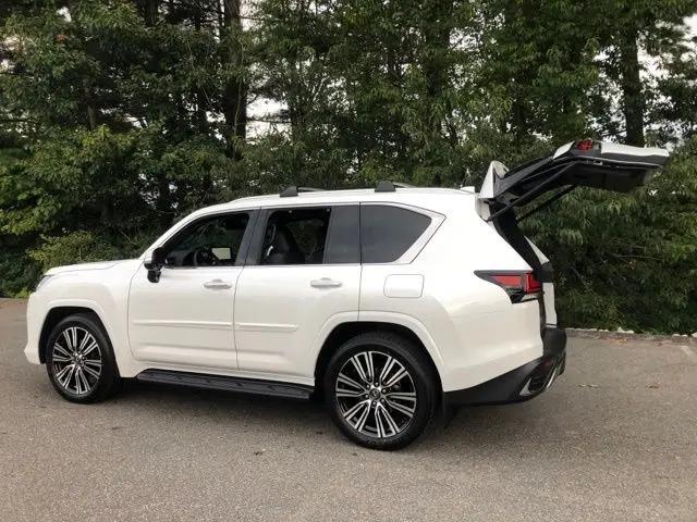 2026 Lexus LX Luxury