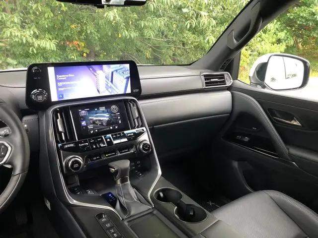 2026 Lexus LX Luxury