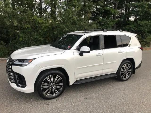 2026 Lexus LX Luxury