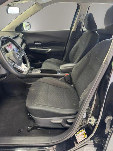 2021 Nissan Kicks SV Xtronic CVT