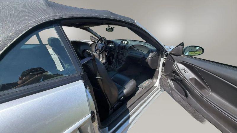 2001 Ford Mustang GT