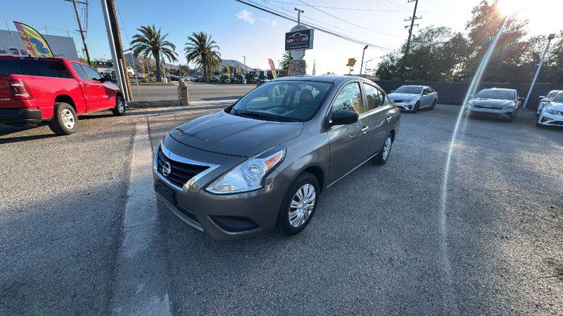 2016 Nissan Versa 1.6 SV for sale in Bloomington, CA