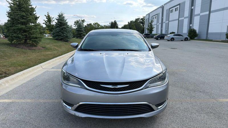 2017 Chrysler 200 Limited Platinum