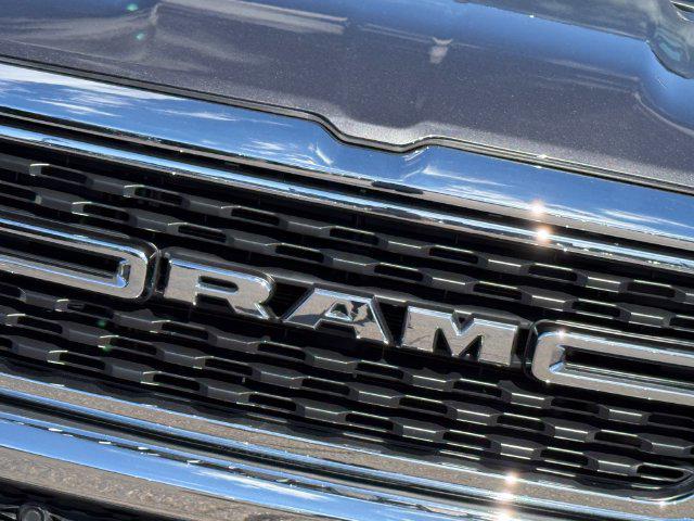 2022 Ram 1500 Big Horn Crew Cab 4x4 57 Box