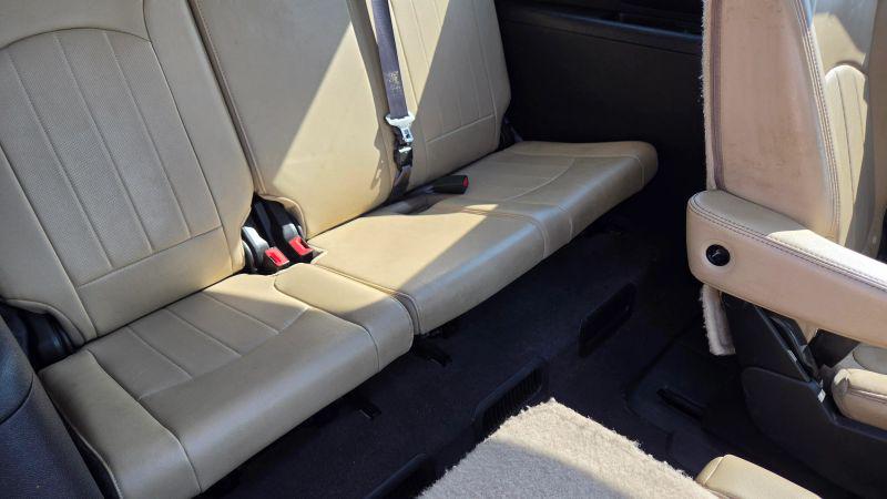 2012 Chevrolet Traverse LTZ