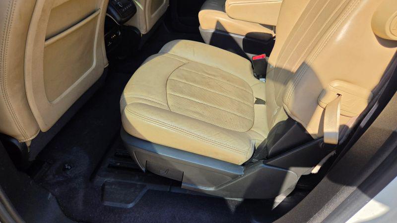 2012 Chevrolet Traverse LTZ