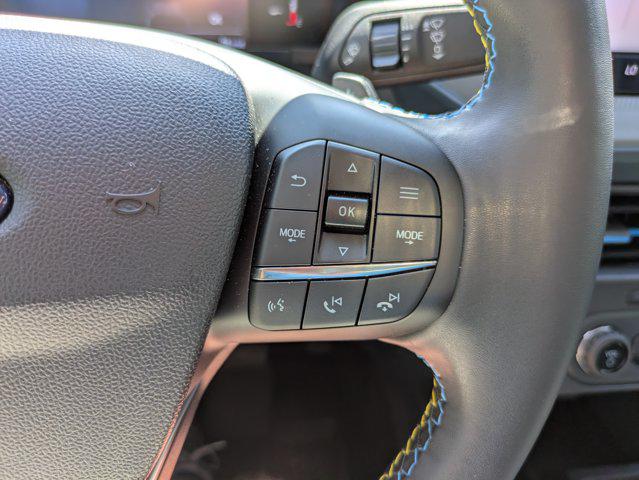 2025 Ford Maverick Lobo Standard