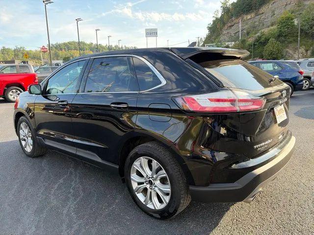 2023 Ford Edge Titanium