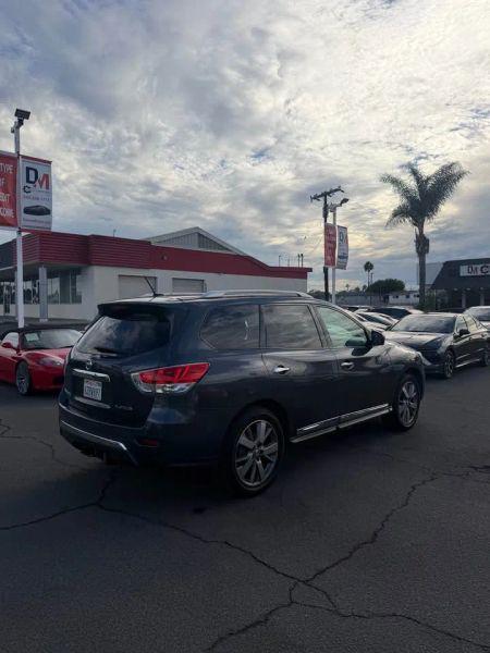2013 Nissan Pathfinder Platinum