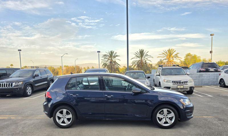 2017 Volkswagen Golf TSI Wolfsburg Edition 4-Door
