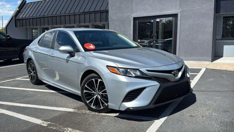 2018 Toyota Camry SE for sale in Denver, CO
