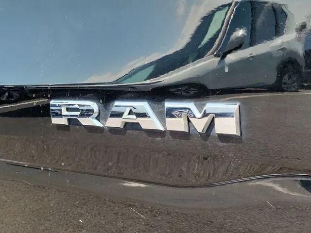 2021 Ram 1500 Big Horn Crew Cab 4x4 57 Box