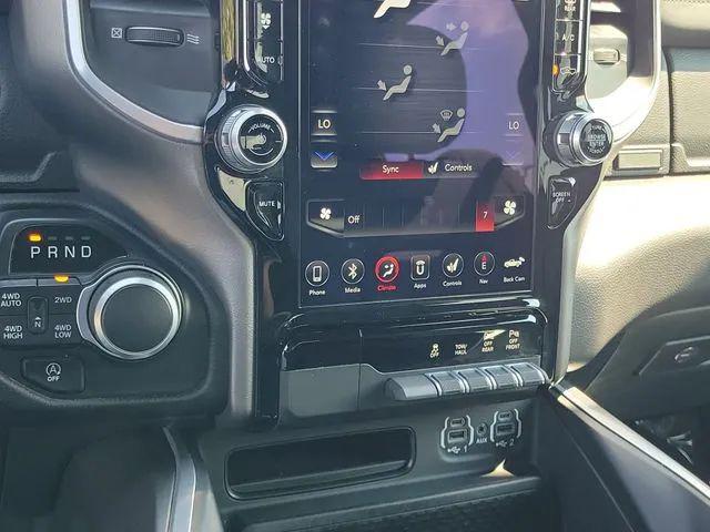 2021 Ram 1500 Big Horn Crew Cab 4x4 57 Box