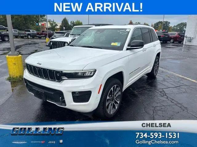 2022 Jeep Grand Cherokee Overland 4x4 for sale in Chelsea, MI